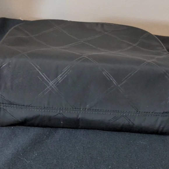 Vera Bradley Large Cosmetics Bag - Picture 4 of 6